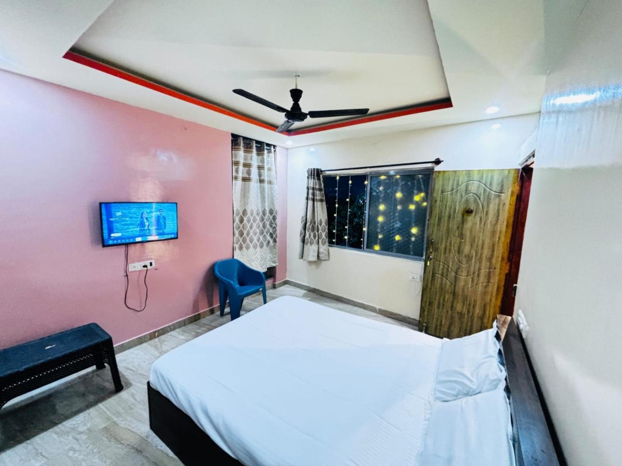 Hotel New Royal Ruby - Electronic City Phase 1 Kammasandra Zewnętrze zdjęcie