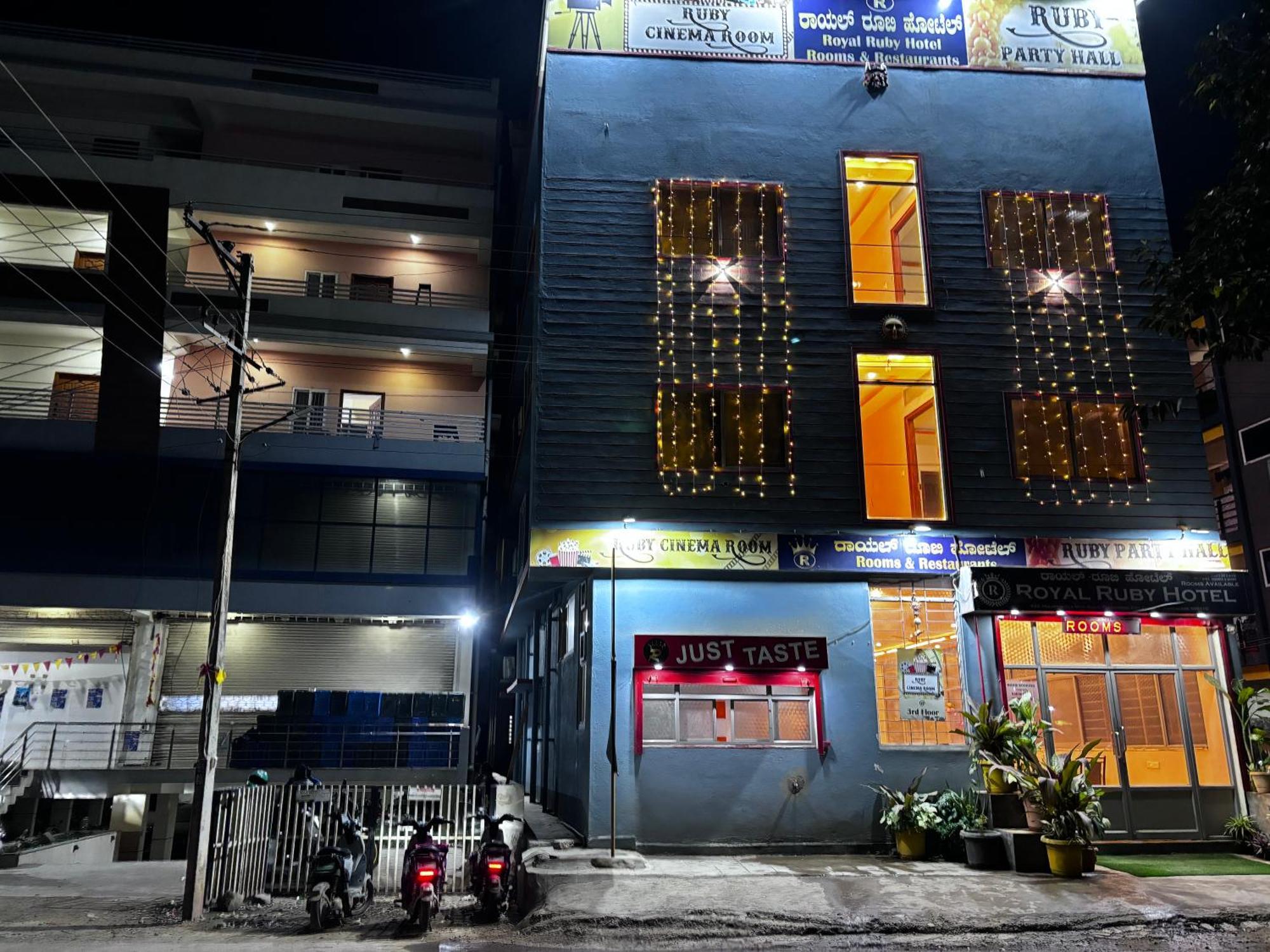 Hotel New Royal Ruby - Electronic City Phase 1 Kammasandra Zewnętrze zdjęcie