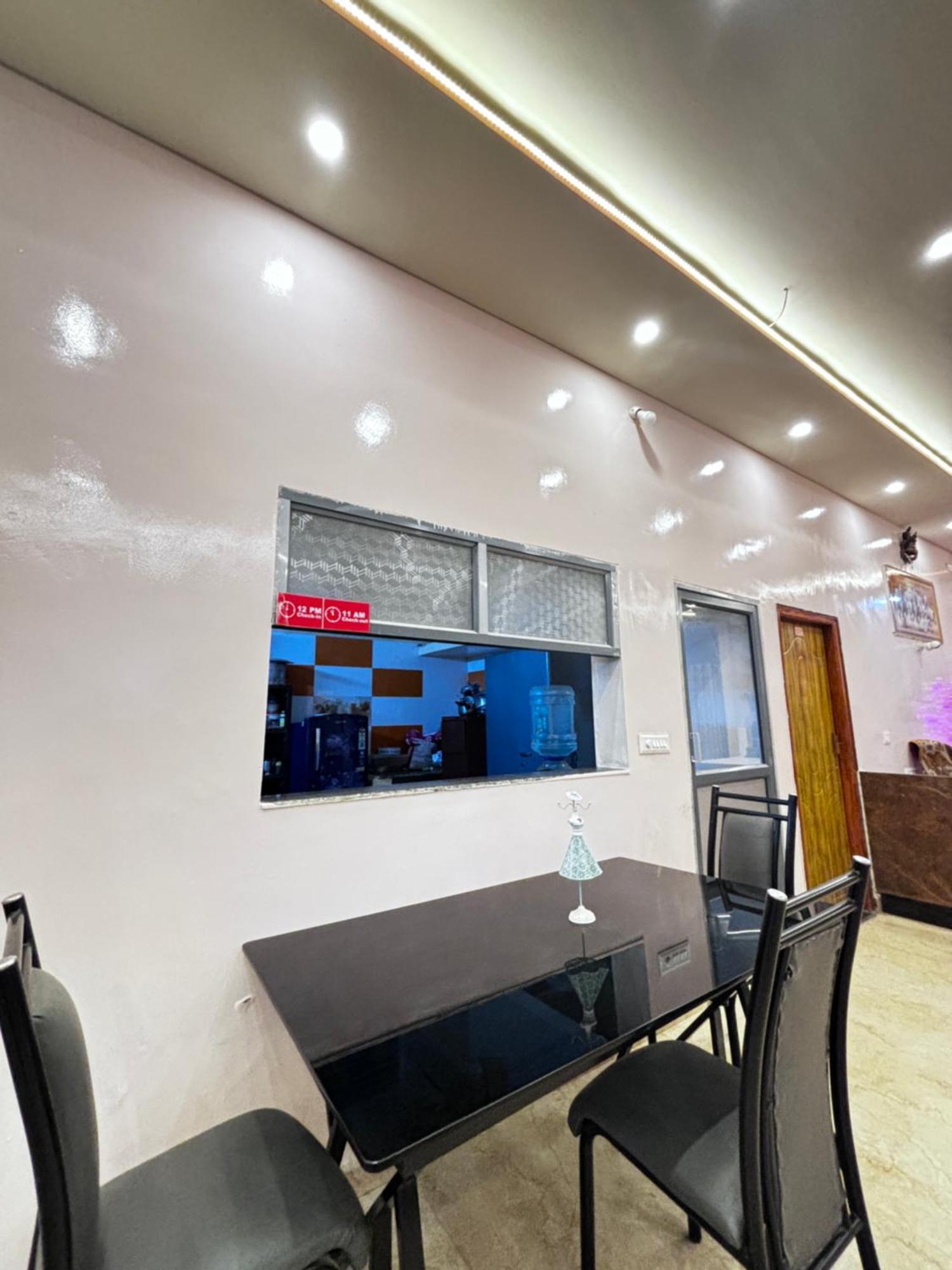 Hotel New Royal Ruby - Electronic City Phase 1 Kammasandra Zewnętrze zdjęcie