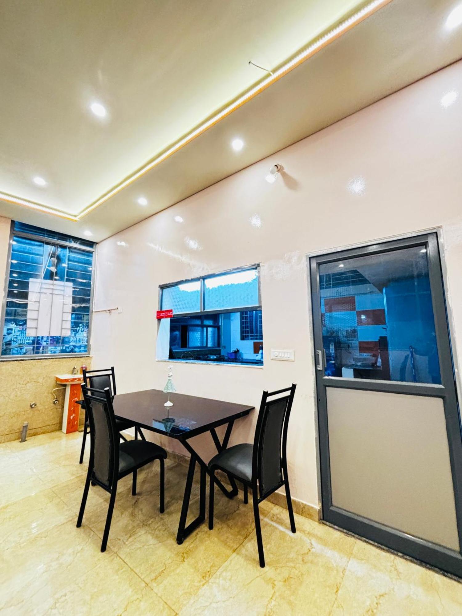Hotel New Royal Ruby - Electronic City Phase 1 Kammasandra Zewnętrze zdjęcie